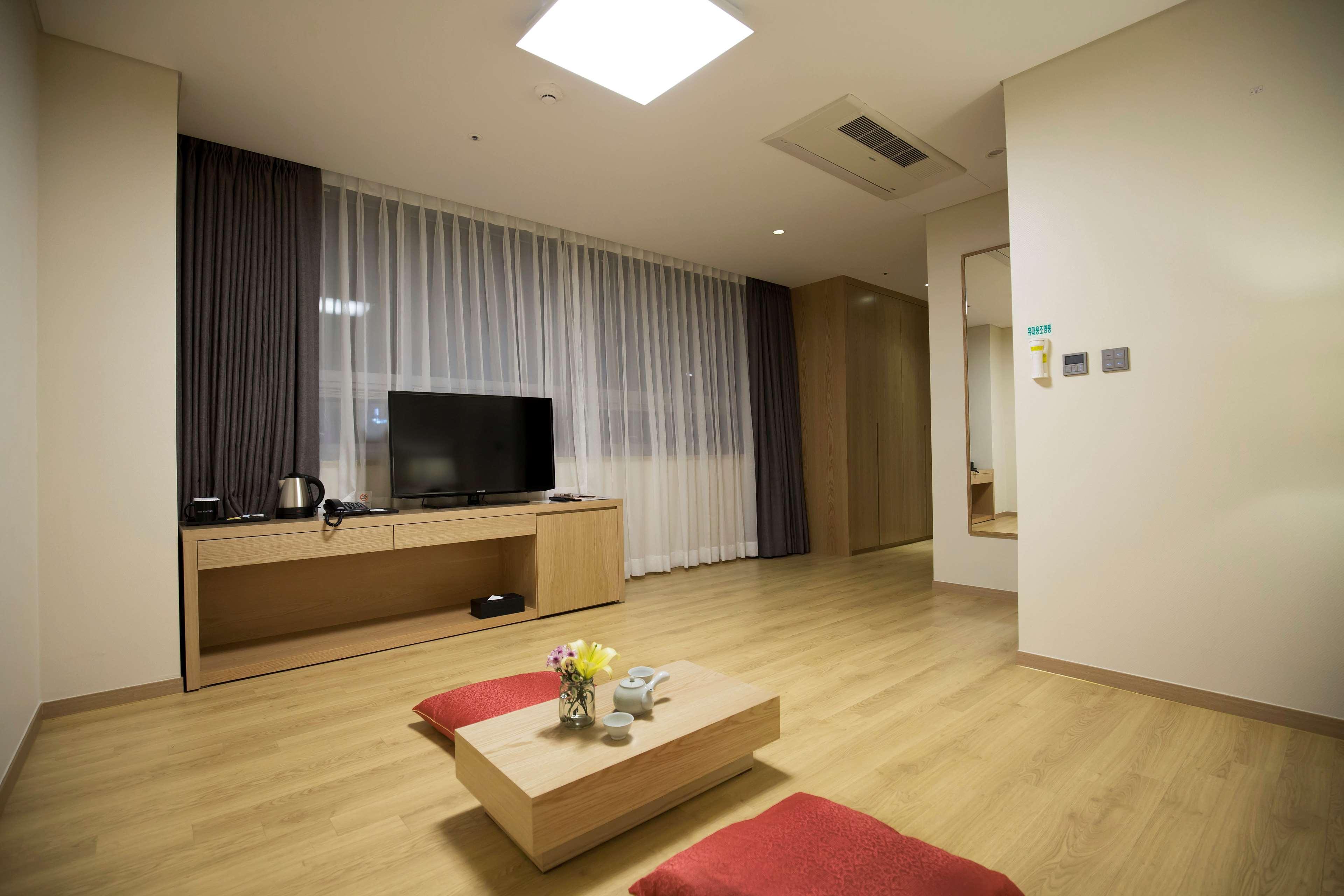 Best Western Haeundae Hotel Pusan Zewnętrze zdjęcie